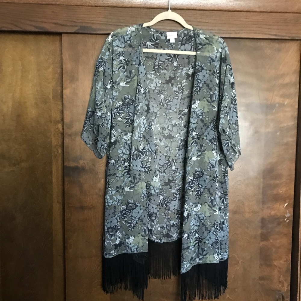 LuLaRoe Monroe L